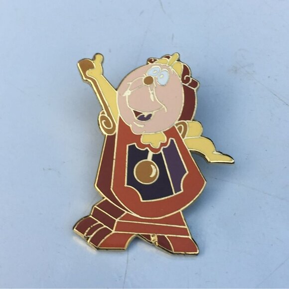 Disney WDCC - Cogsworth from Beauty and the Beast Disney Pin From 2001 - Picture 2 of 5